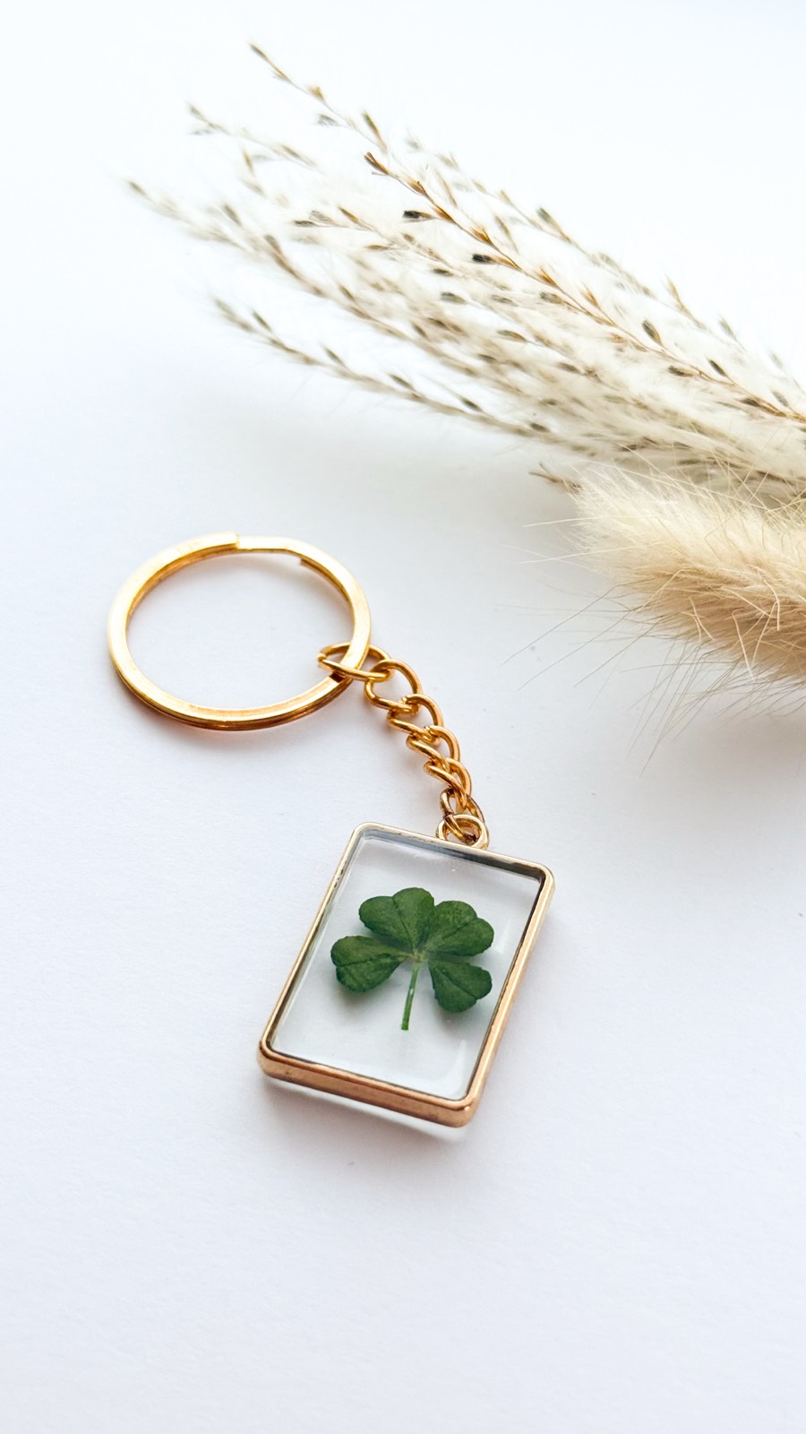 Gold frame rectangle keychain