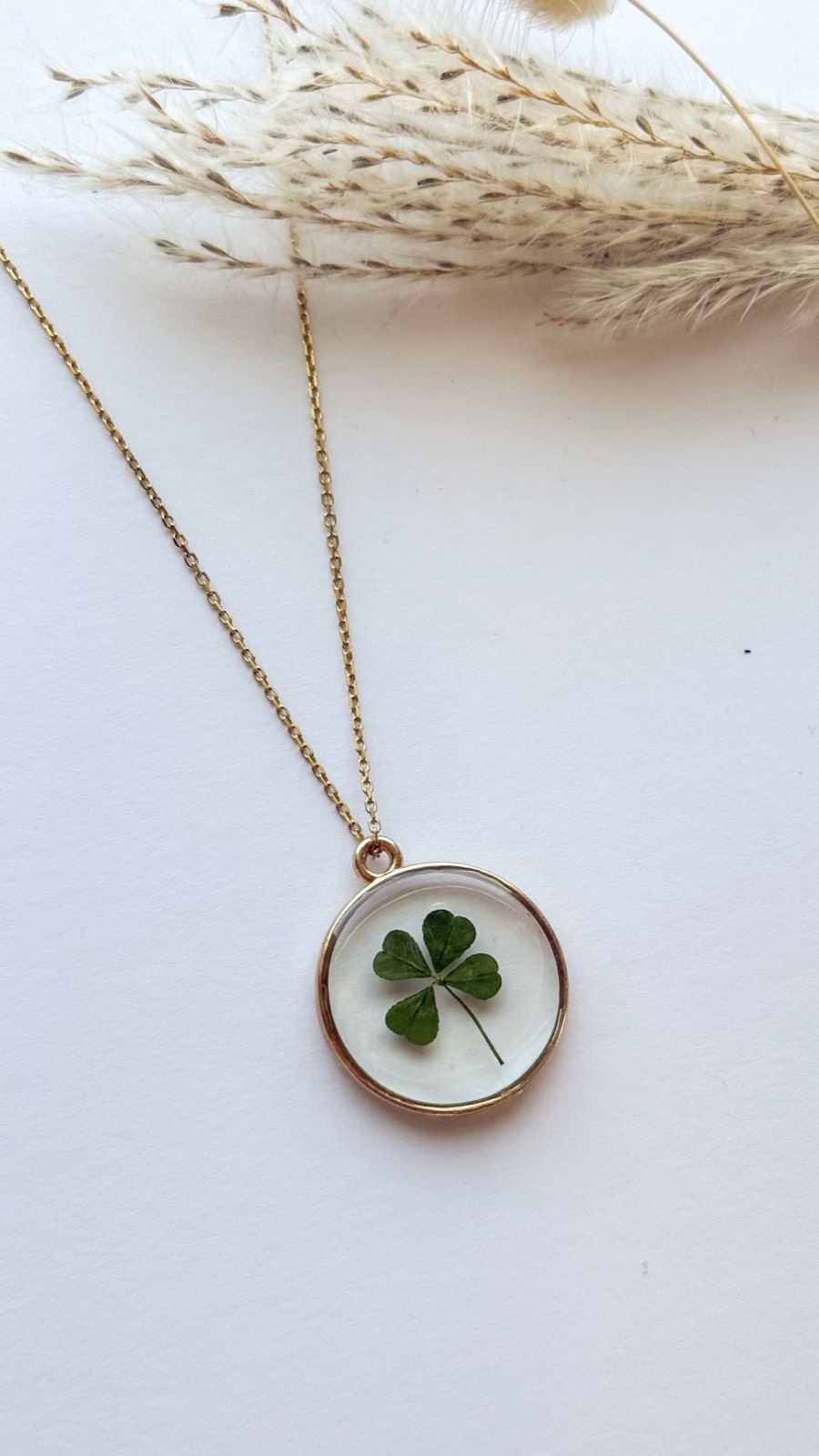 Circle necklace